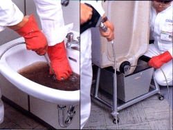 スピーディな全排水系統の洗浄